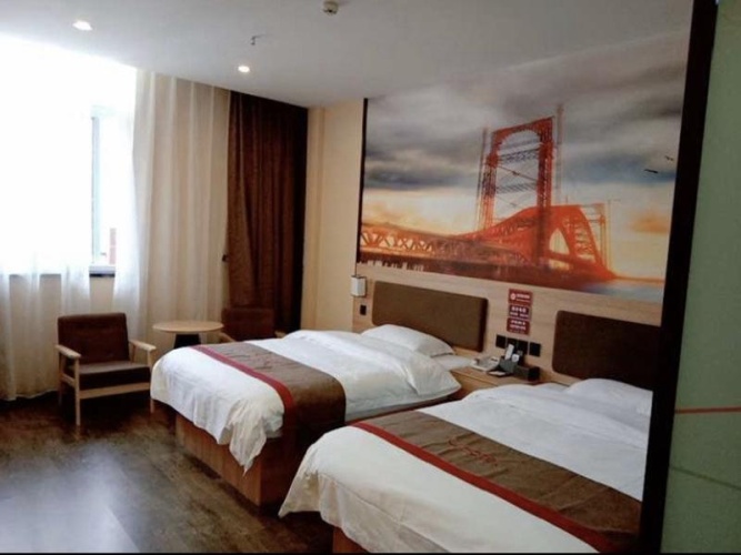 Standard Triple Family Suite