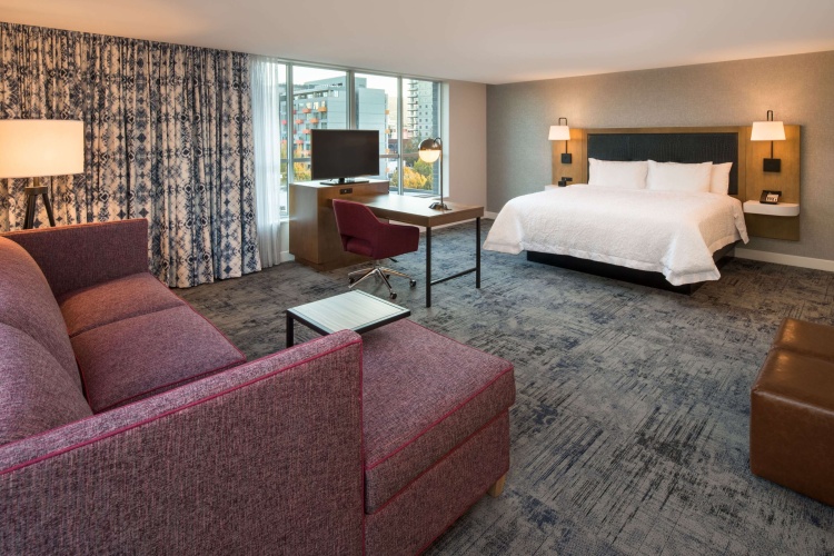 Hampton Inn & Suites Portland-Pearl District photo 6