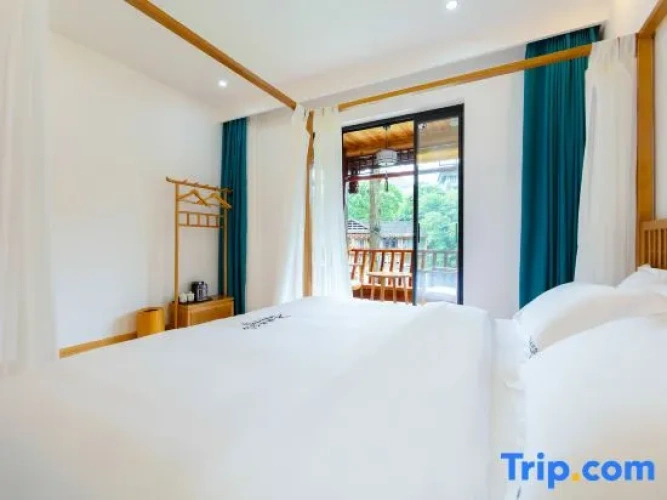 Standard Double room with balcony and with river view