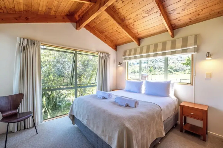 Tikirau Bay Views in Oneroa