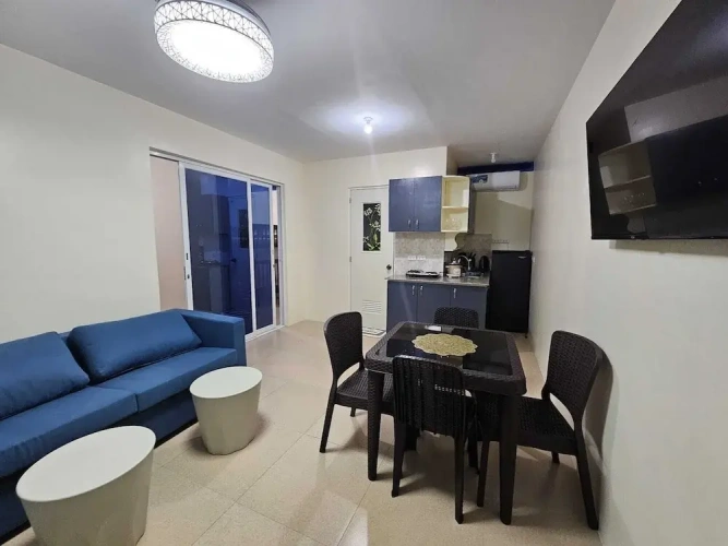 Family Suite with pool view