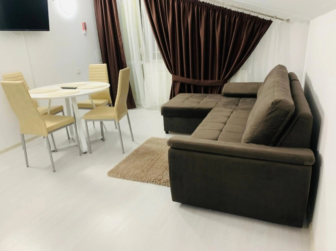 FAST Airport Hotel