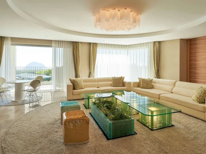 Quadruple Suite
