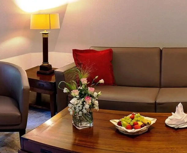 2 Bedrooms Apartment
