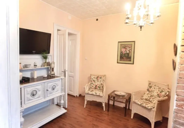 1 Bedroom Double Apartment