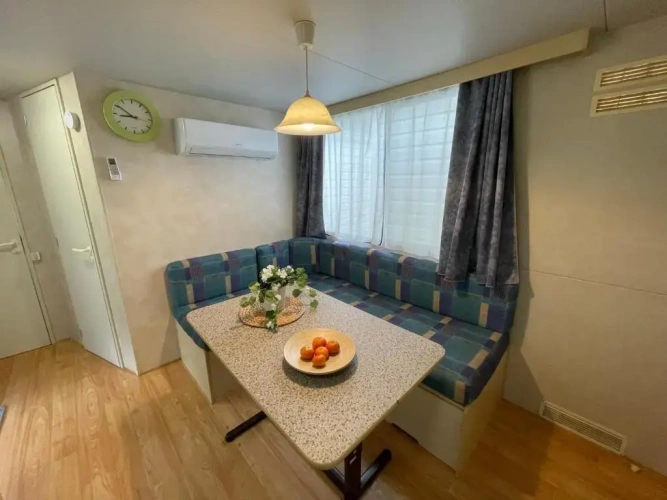 2 Bedrooms Cottage