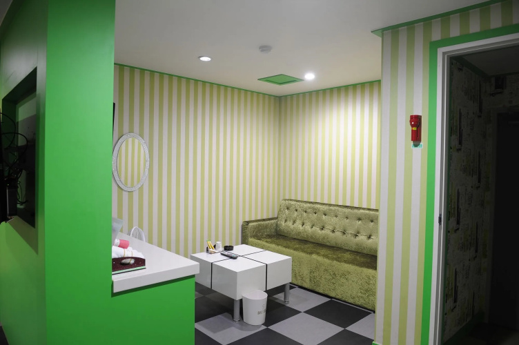 S Motel