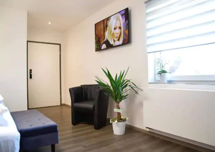 Standard Single room