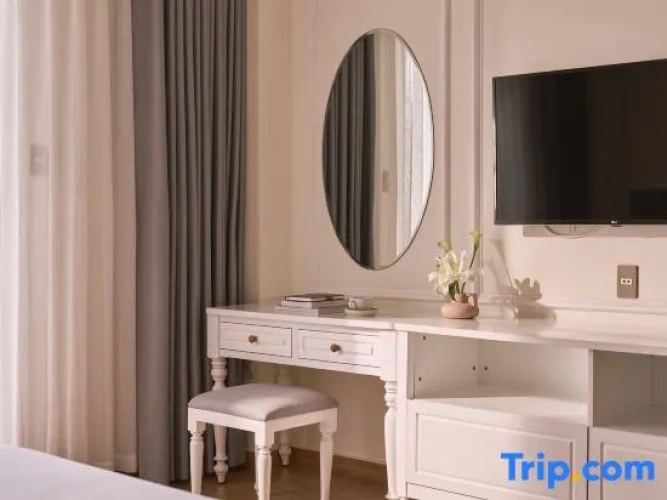 Premier Twin room