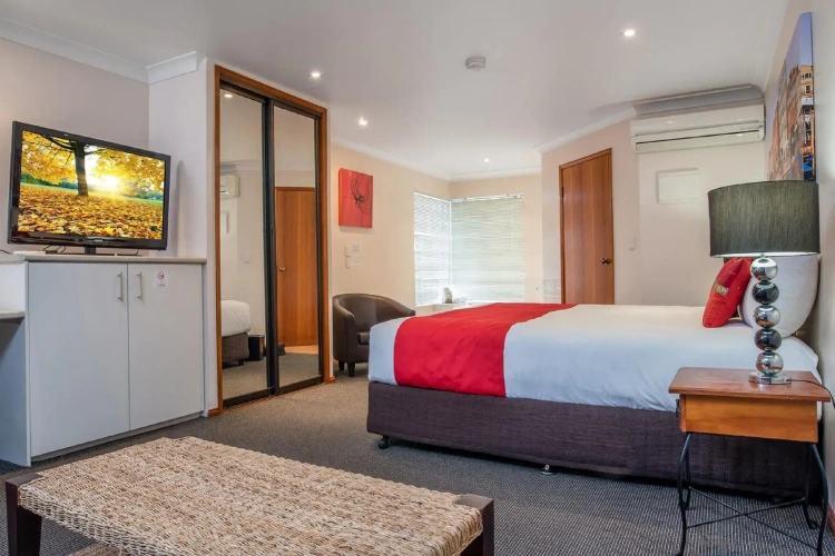 Deluxe Double Suite