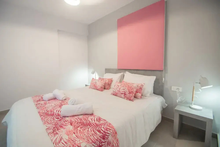 Ithaka Deluxe Home