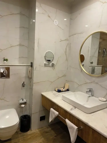 Premier room