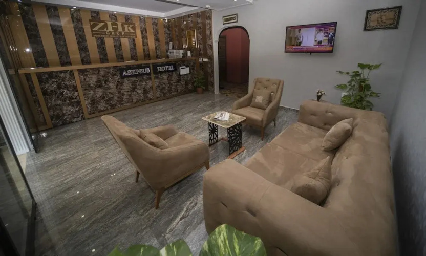 Vira 10 Hotel