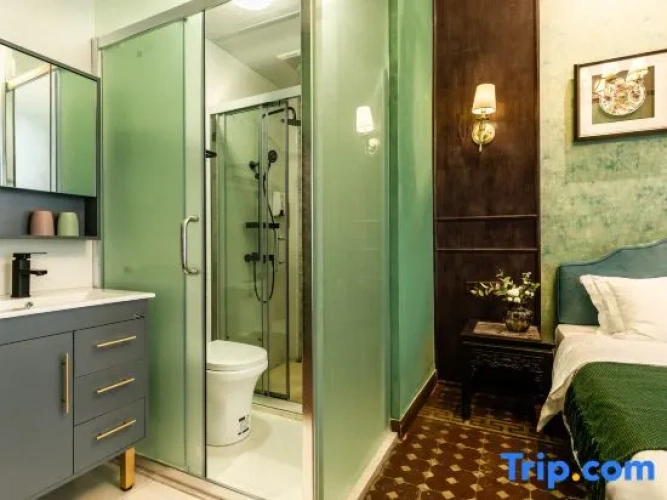 Standard Double room with balcony and with street view