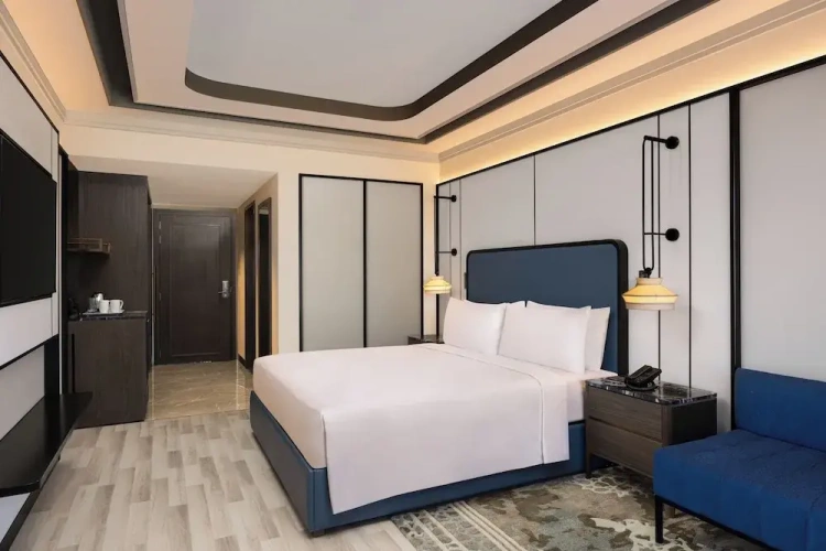 Deluxe Double room with pool view