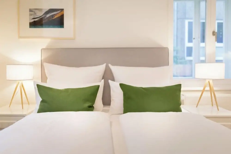 1 Bedroom Deluxe Apartment