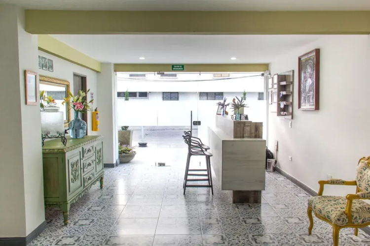 Hotel Avanti