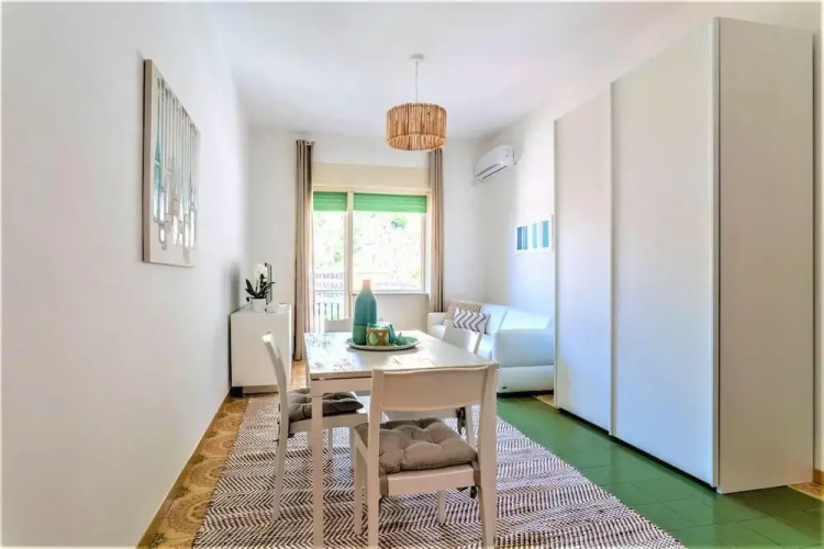 Maison Jolie Bright Apartment
