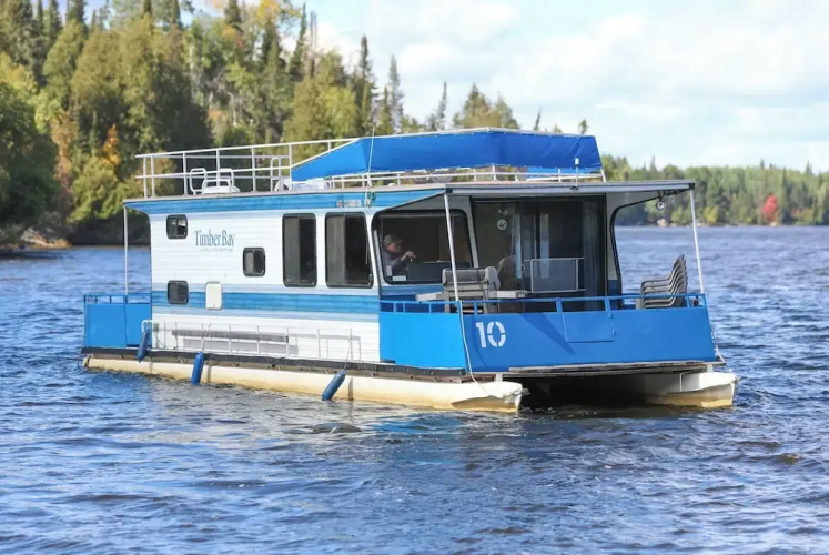 Timber Bay Lodge & Houseboats