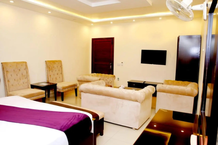 Hotel Mall INN