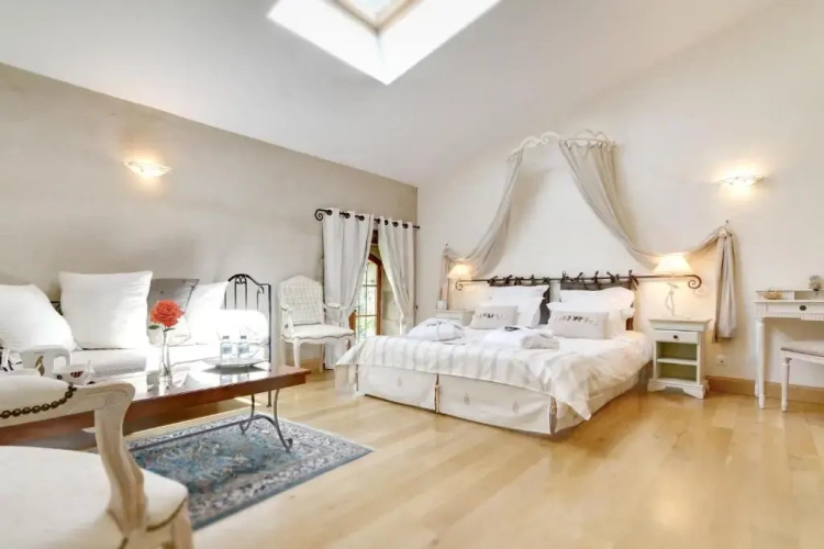Standard Double room with garden view