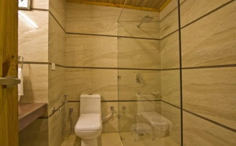 AHR Grace Resort and Spa