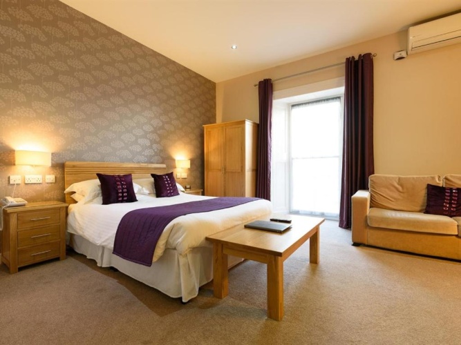 Superior Quadruple room
