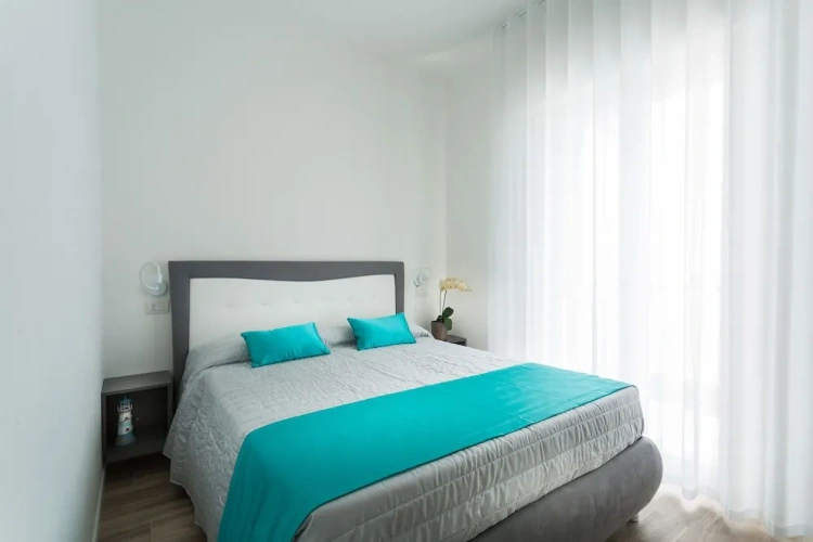 2 Bedrooms Deluxe Apartment with balcony and with canal view