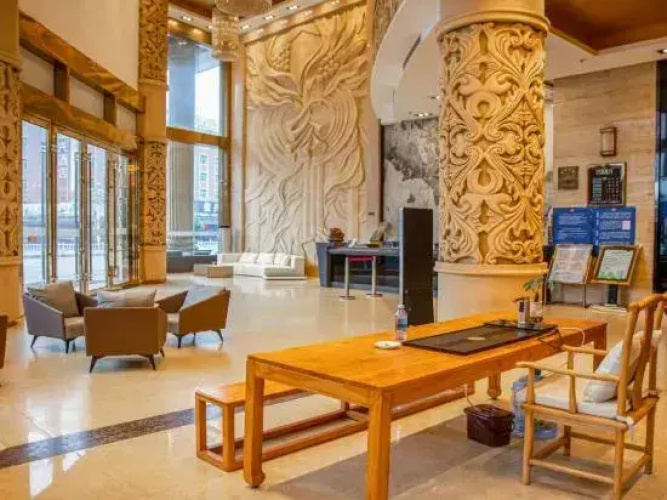 Renxin Hotel
