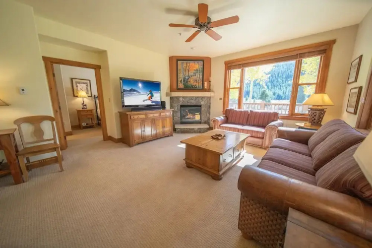 Red Hawk Townhomes 2345