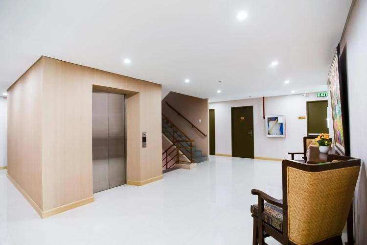 Capital O 461 Asrodel Hotel
