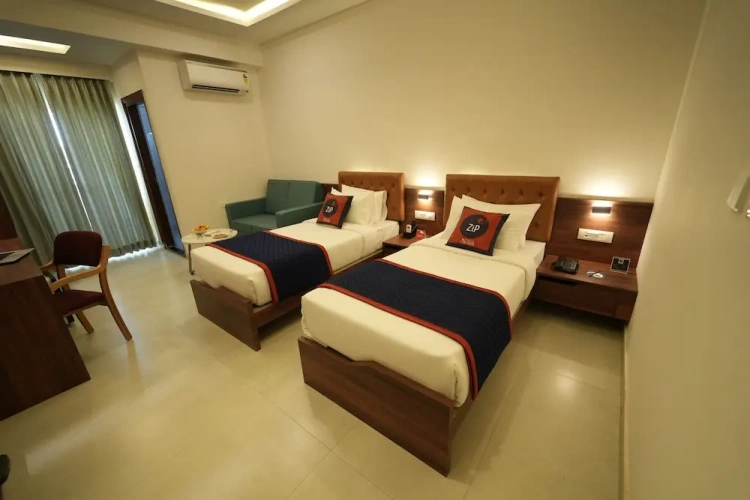 Premium Twin room