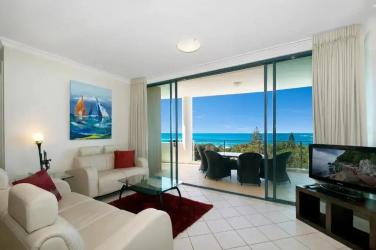 2 Bedrooms Penthouse Apartment