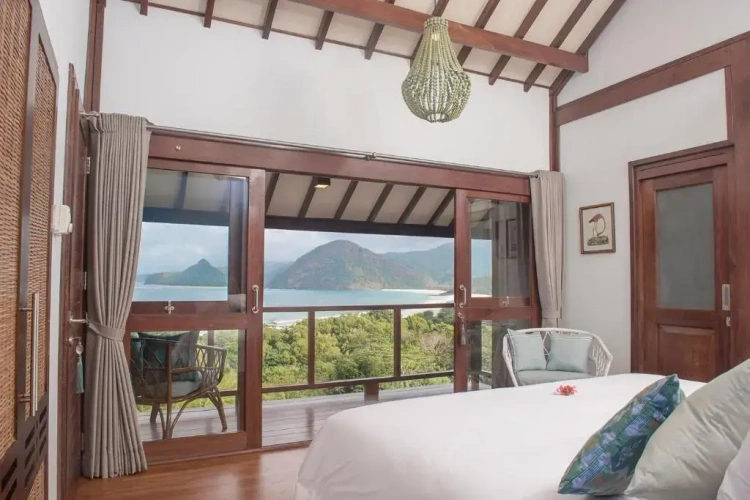 Villa with sea view
