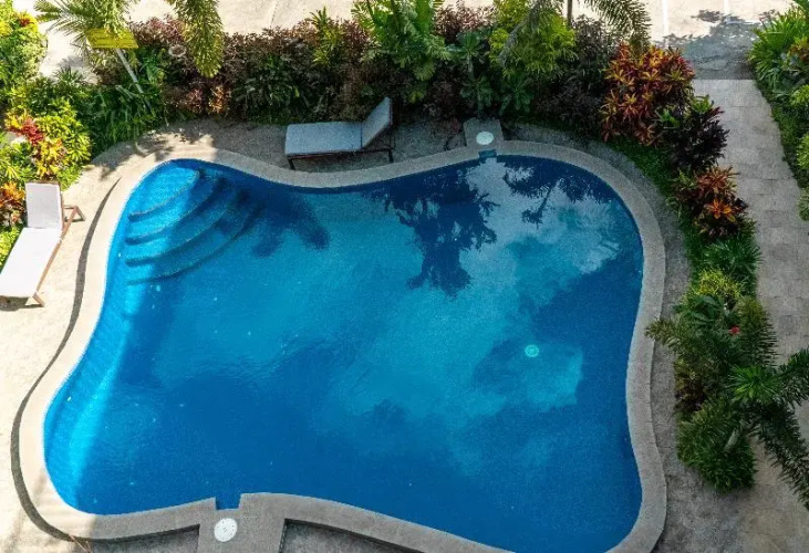 Ocean Breeze Apartments