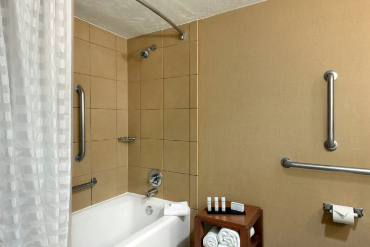 Embassy Suites by Hilton Kansas City International Airport photo 9
