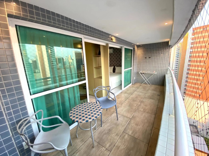 APARTAMENTO 17º Andar Beira Mar com 2 QUARTOS