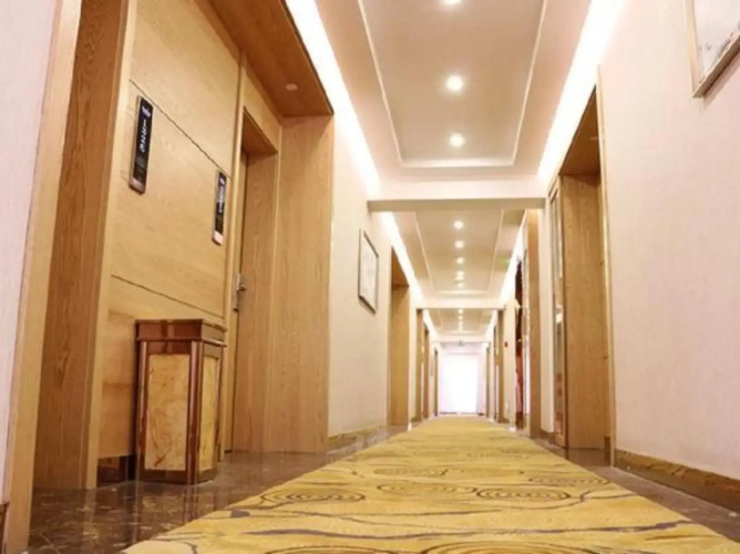 Pula Guoji Hotel