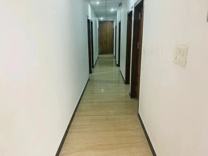 Vrindavan Inn by OYO Rooms