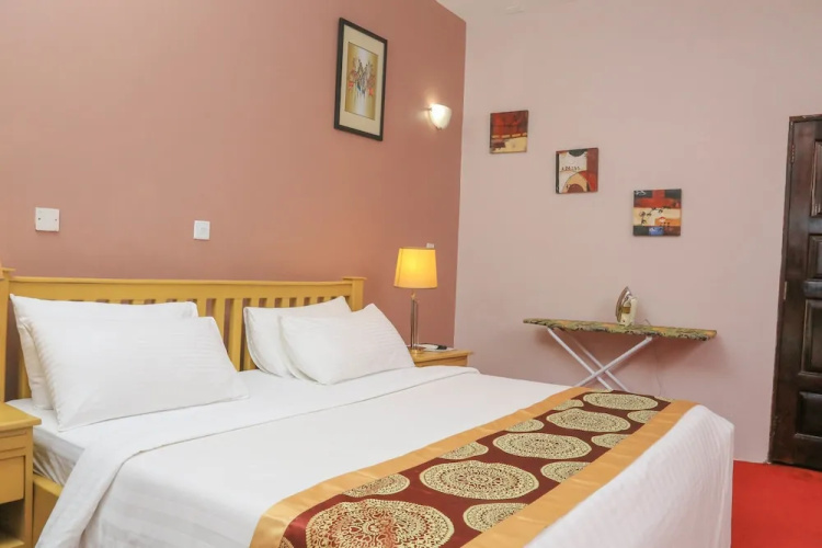 Hotel 7 Seasons