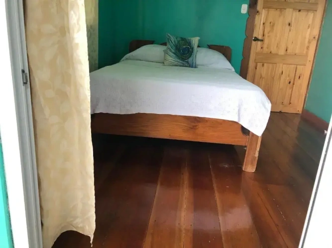2 Bedrooms Cottage