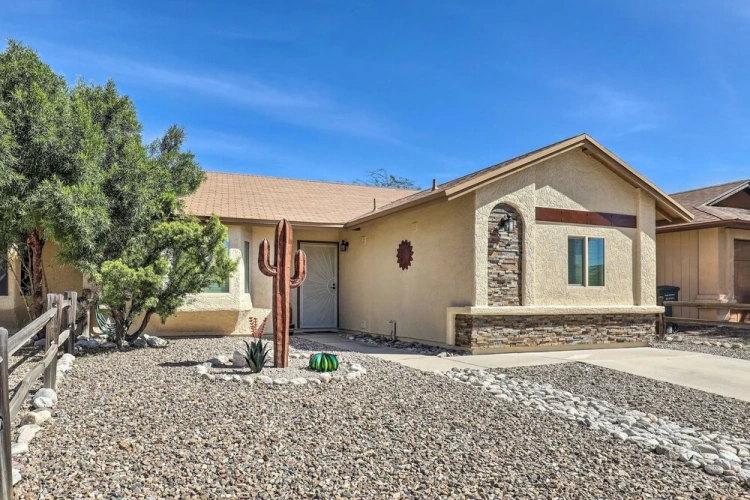 3 Bedrooms Cottage