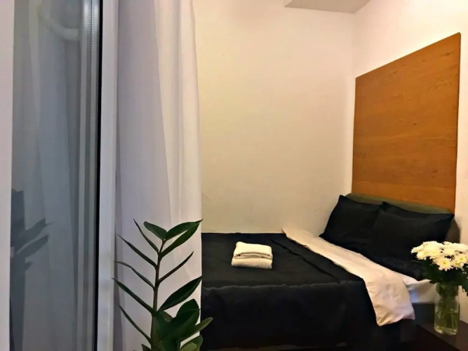 Economy room