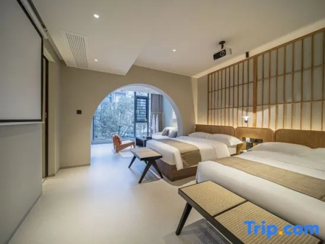 Standard Twin Family room