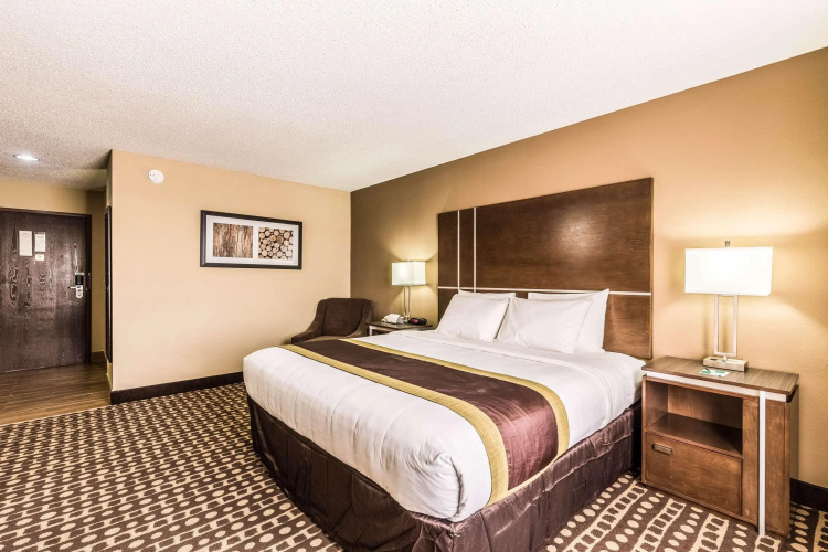 Quality Inn West Plains MO