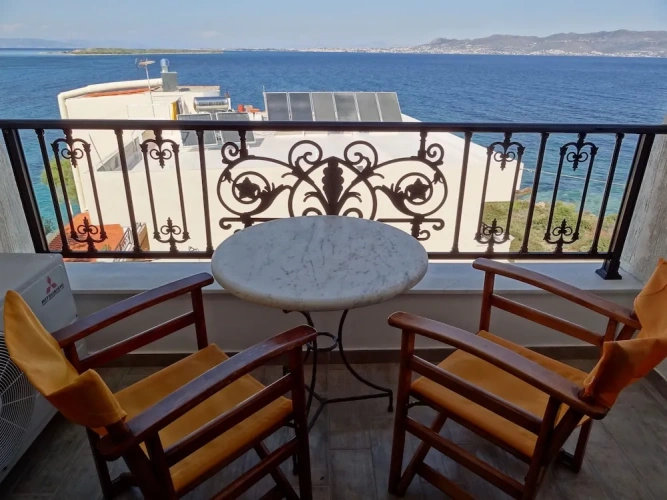 Suite with balcony and with sea view