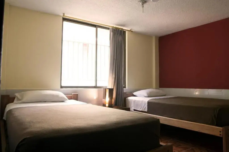 Papachos Hostel