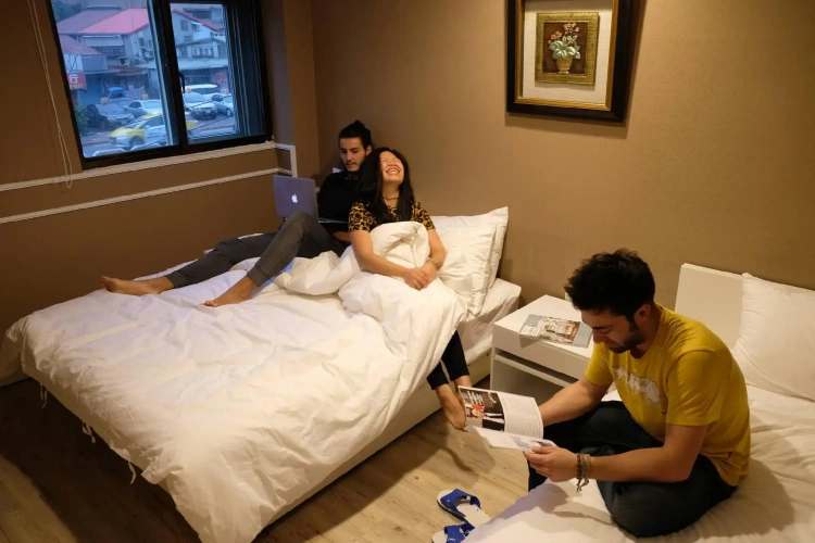 Standard Triple room