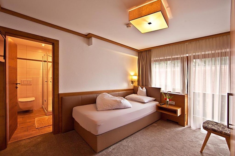 Standard Single room with balcony
