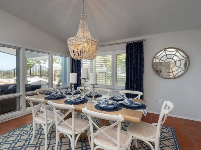 The Beach House 3 Bedroom Home by RedAwning